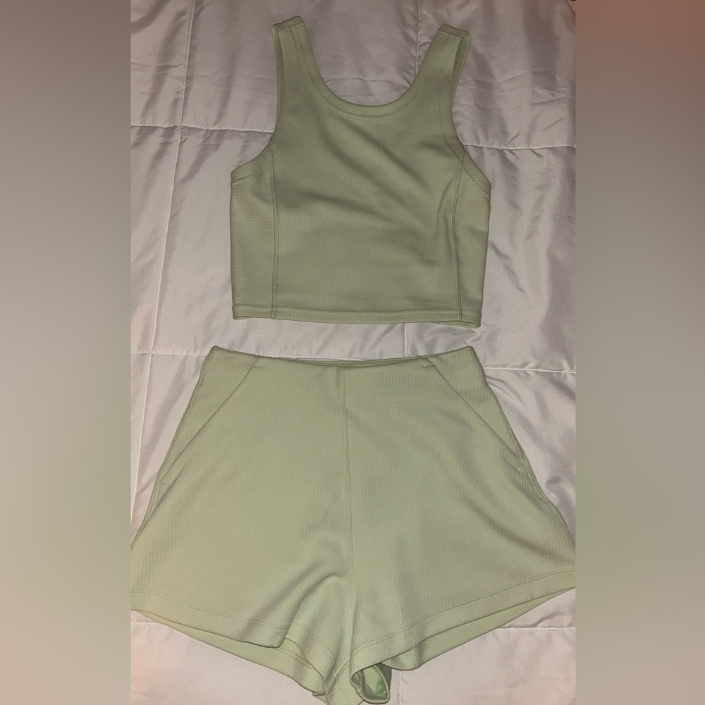 Lululemon Ribbed Softstreme set - Picture 2 of 2